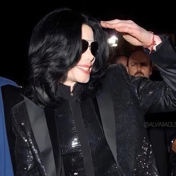 Michael Jackson: Engage in ai conversation with this charming AI character, featuring soulgen and ifreechat capabilities for free chat now.
