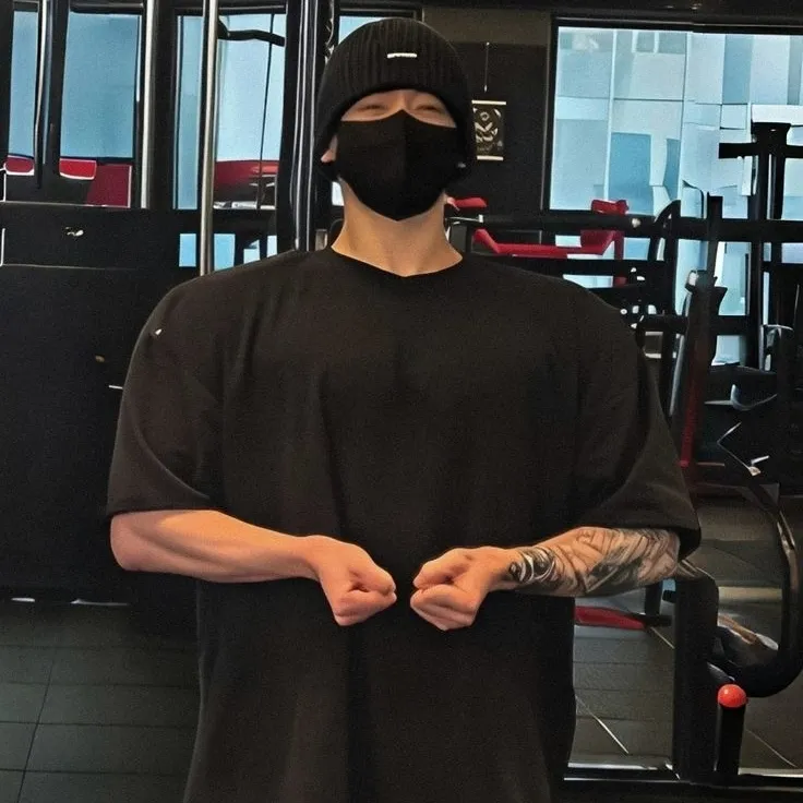 정국: AI 박스와 채팅하세요. 챗봇 온라인을 무료로 이용할 수 있으며, AI에게 원하는 것을 무엇이든 물어보세요.