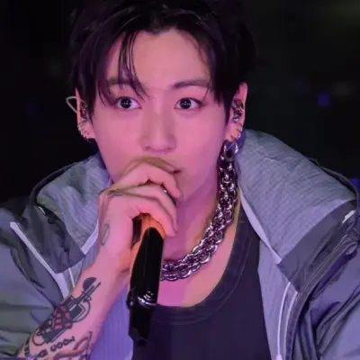 전 정국: 캐릭터 특성 목록과 AI 채팅 기능을 갖춘 AI 세계의 주인공을 만나보세요.	