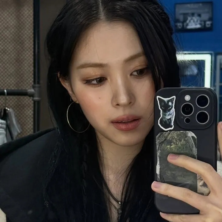 Shin Ryujin: Sembang dengan kotak AI kami, sedia untuk chatbot dalam talian percuma dan tanyakan apa sahaja yang anda mahukan.