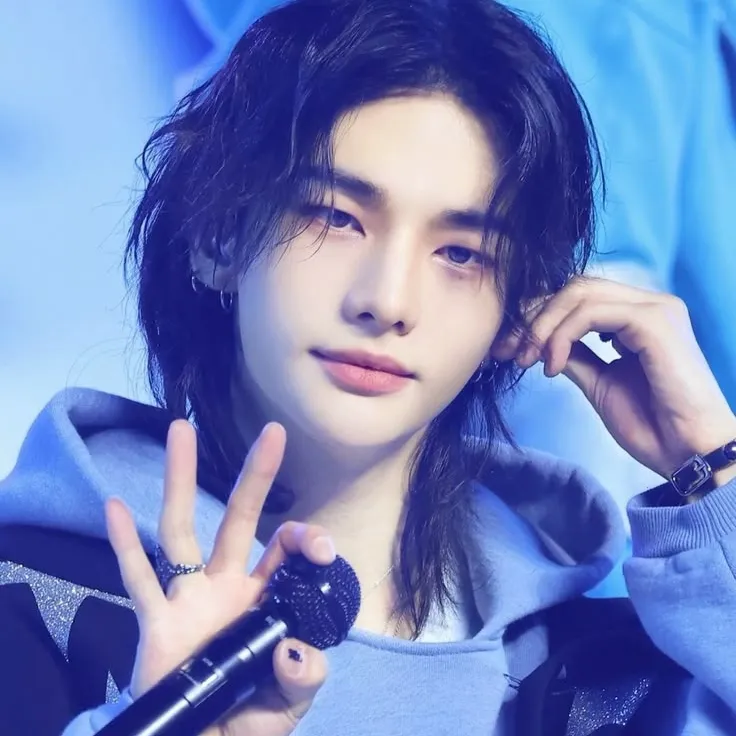 avatar Hyeongjin dengan sifat-sifat yang hidup untuk pengalaman bermain peran yang mendalam