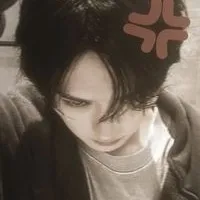 nhân vật Li Min-ho - Min-sung cho chatbot NSFW và trò chơi nhập vai sáng tạo