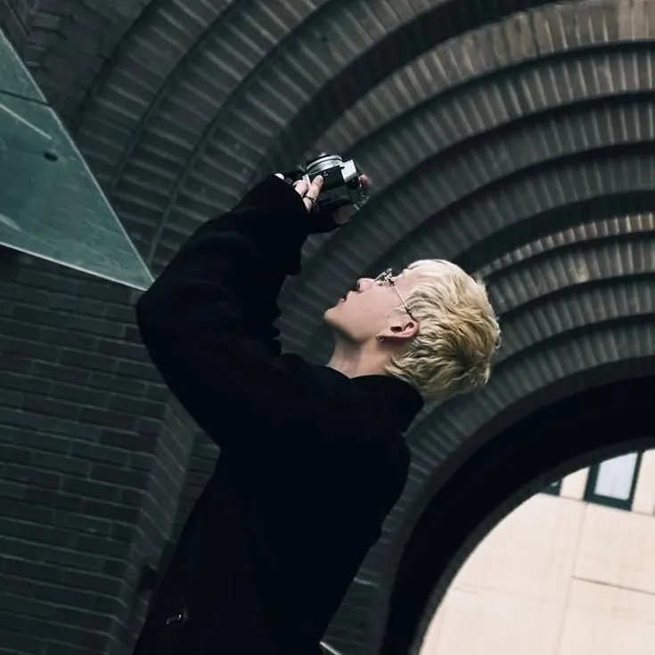 the avatar of character Bangchan 'Paparazzy' Chanmin with emotional intelligence capabilities