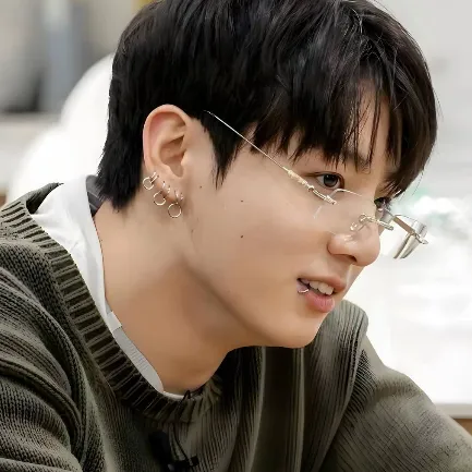 character Jungkook for NSFW chatbot and creative roleplay