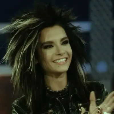 Bill Kaulitz BL: Explore o mundo da IA com nossa IA irrestrita e bate-papo online gratuito e ilimitado, com tecnologia de RPG de fantasia do Warhammer.	