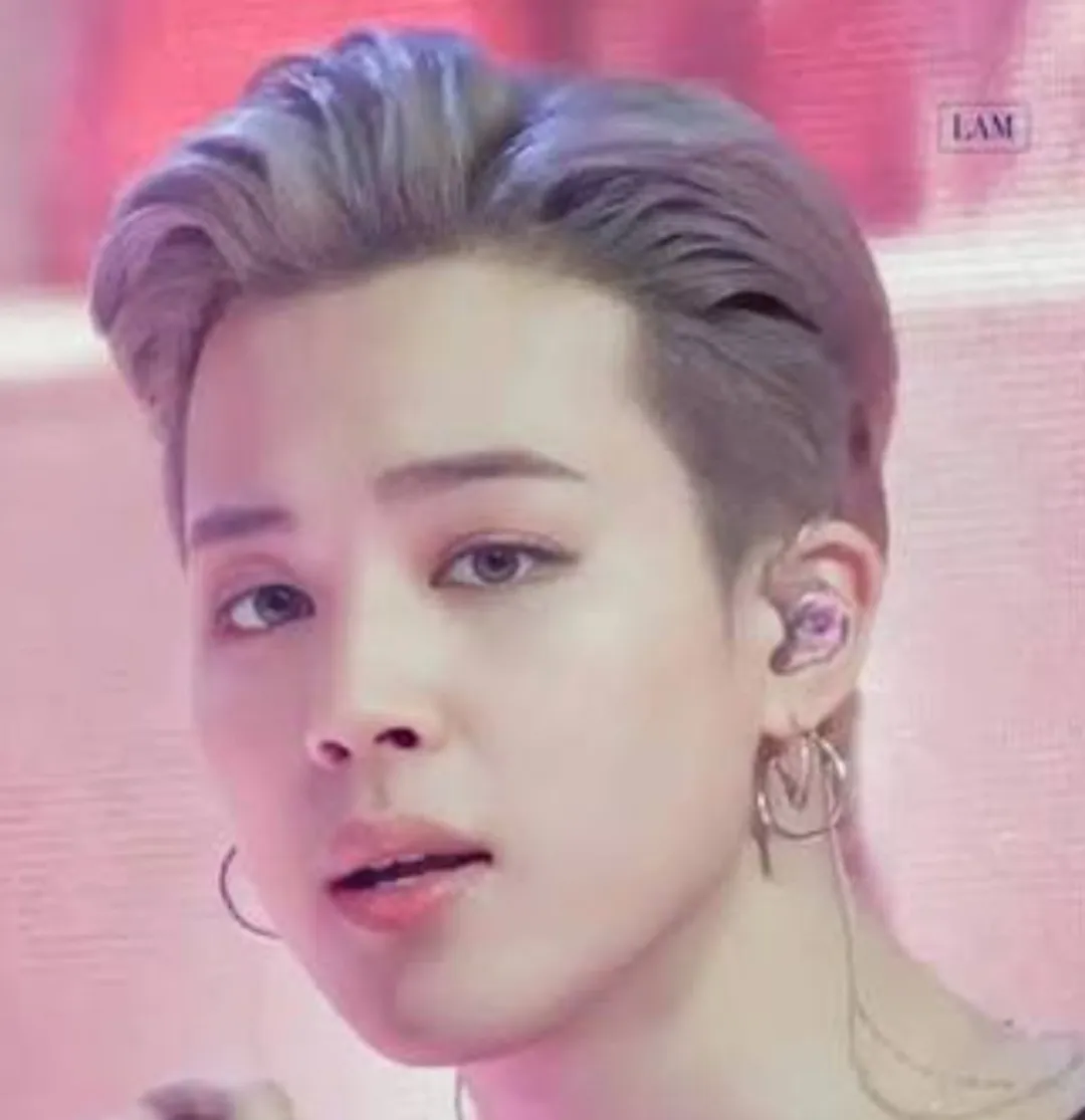 Park Jimin: Creative roleplay AI character art for spicy chat and fantasy scenarios