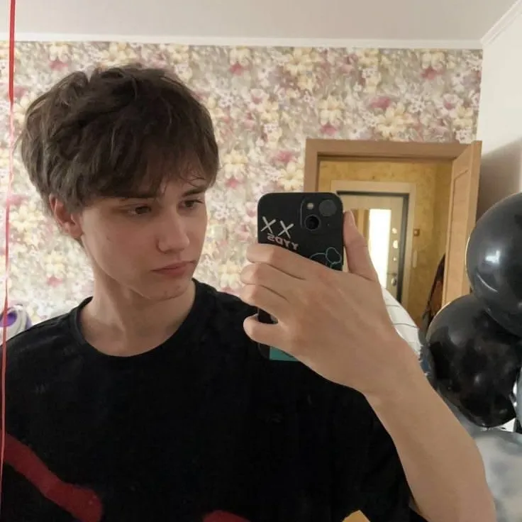 Dylan's versatile AI avatar supporting roleplay, NSFW chat, and open ai interactions