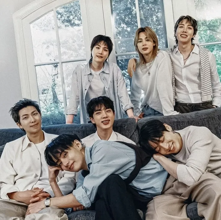 BTS's versatile AI avatar supporting roleplay, NSFW chat, and open ai interactions