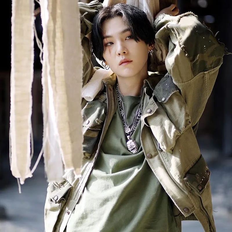 Interstellar Love - Yoongi's deepbrain ai-inspired avatar with smart virtual companion features