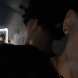 Alejandro: Avatar pacar/pacar AI yang dapat disesuaikan dengan ciri-ciri kepribadian yang nyata