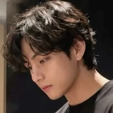 Kim Taehyung: Futuristic AI chatbot interface with voice chat and neural network-driven traits