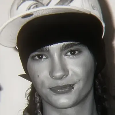 Explore endless possibilities with Tom Kaulitz, a friendly AI chat free companion.