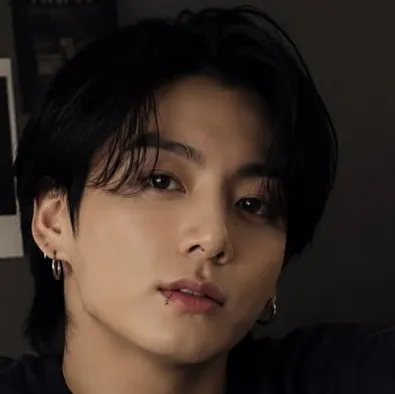 the avatar of Husband Jeon who is your Virtual Assistant with Soulgen's Personality Matrix, Blending AI Chat Precision and Character Traits of Curiosity.
