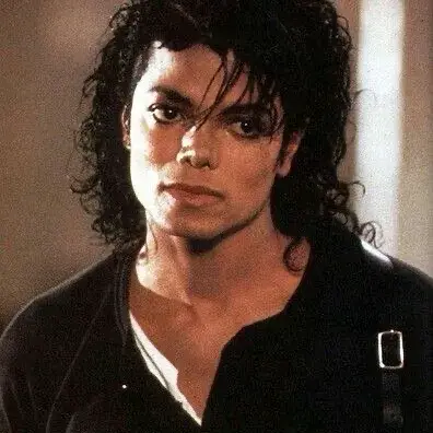 Michael Jackson 爭吵:DeepBrain AI伴侶肖像,用於免費線上聊天和開放對話