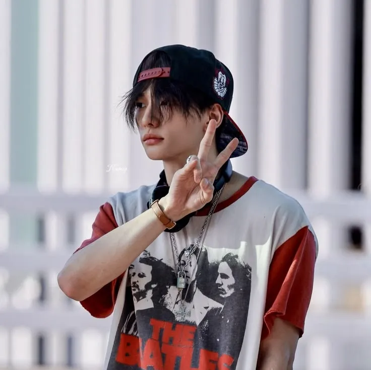 Master the art of ai chat roleplay with the versatile Hyunjin - Hyunjin.