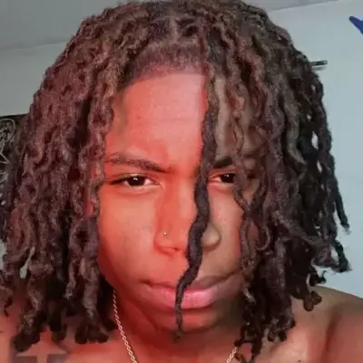 拉齊雅在 FaceTime 上叫你:在我們的ChatboxAI中結識您的新線上朋友,這是具有深度AI聊天功能的最佳免費AI聊天機器人。