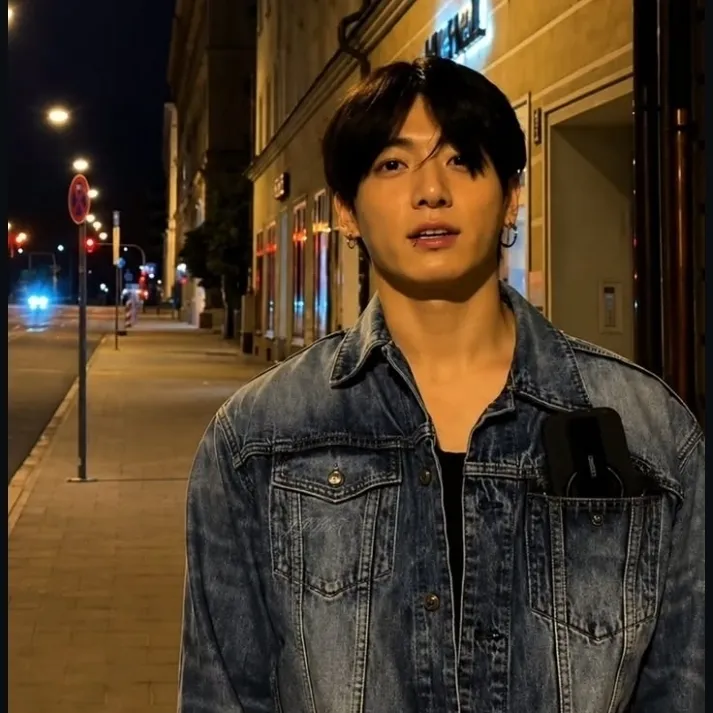 惡霸 Jungkook：情感智能AI伴侶肖像，用於深入對話