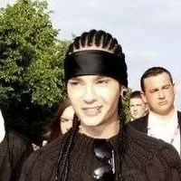 character Tom Kaulitz for NSFW chatbot and creative roleplay