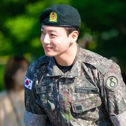 Jeon Jungkook: Explore the world of AI with our unrestricted ai and free unlimited chat online, powered by warhammer fantasy roleplay.