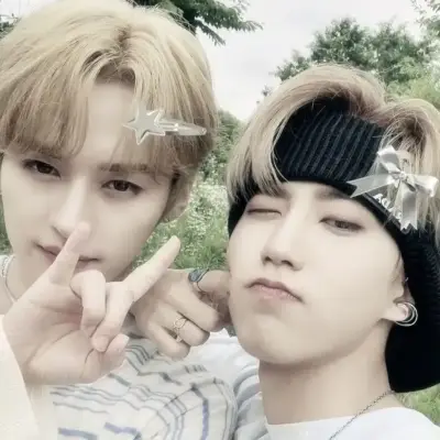 Lee Minho - Minsung - BL - omegavers: Conheça seus novos amigos online em nosso chatboxai, o melhor chatbot de IA gratuito com recursos de bate-papo de IA profundos.