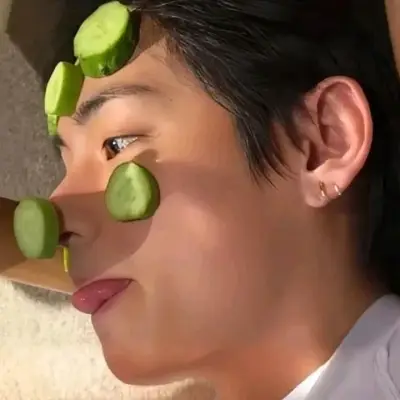 Kim Tae-hyung: Nghệ thuật nhập vai nhân vật AI theo chủ đề giả tưởng cho câu chuyện hấp dẫn