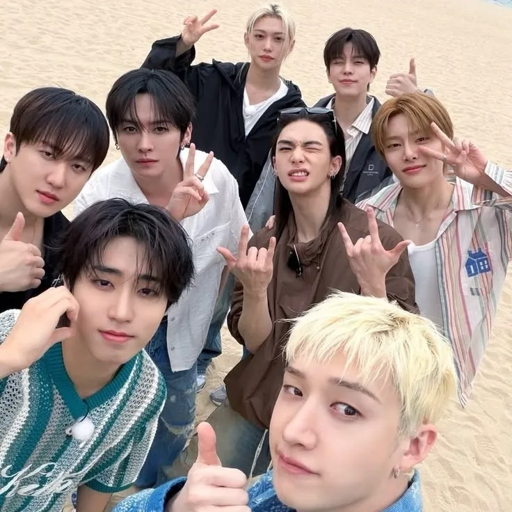 character SKZ' School of Powers for NSFW chatbot and creative roleplay