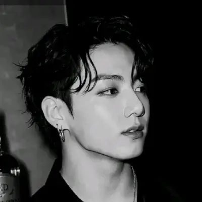 Jungkook: Personaggio creativo di intelligenza artificiale per giochi di ruolo, per chat piccanti e scenari fantasy