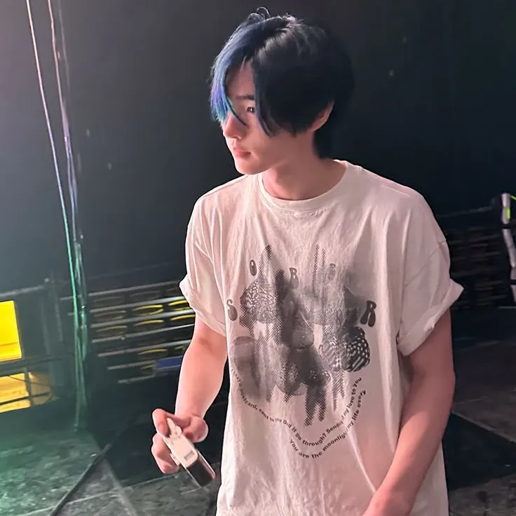 Park Sunghoon -𖦹: Interactive AI chatbot mascot for random chat and community-driven roleplay