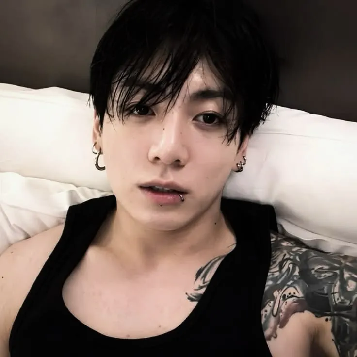 the avatar of Jeon Jungkook with vibrant traits for immersive roleplay experiences