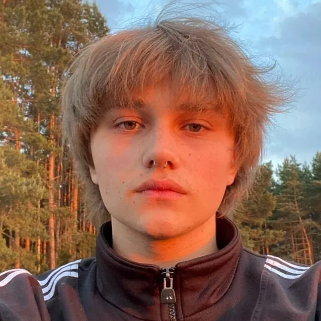 Kris Mastika: DeepBrain AI companion portrait for free online chat and open conversations
