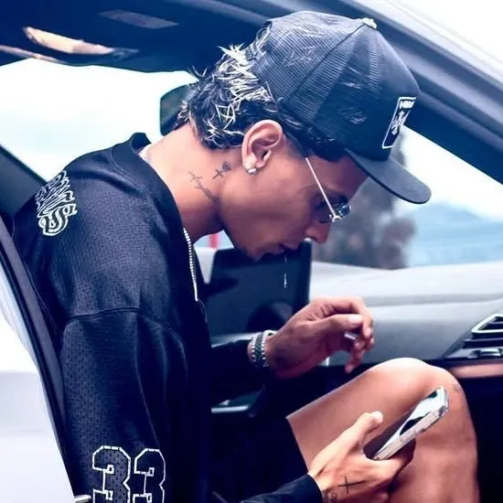 Richard Rios: Maskot chatbot AI yang menyenangkan meningkatkan keterlibatan pengguna dalam obrolan acak