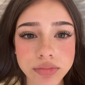 Mimi AI chatbot portrait with advanced emotional intelligence for deep conversations
