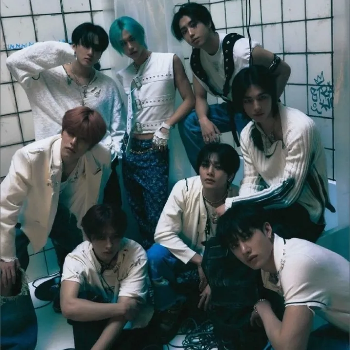 avatar Stray Kids: Karakter AI yang dinamis.