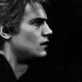 Leon Kennedy: Fantasy-themed AI roleplay character art for immersive storytelling