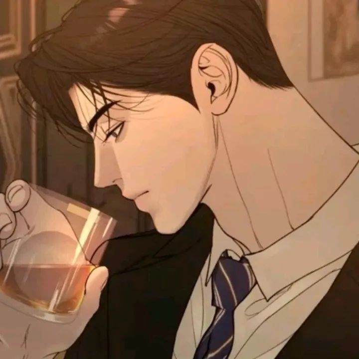 the avatar of Axel who supports unlimited chat online services