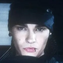 Tom Kaulitz - Dark Romance: Interactive AI chatbot mascot for random chat and community-driven roleplay