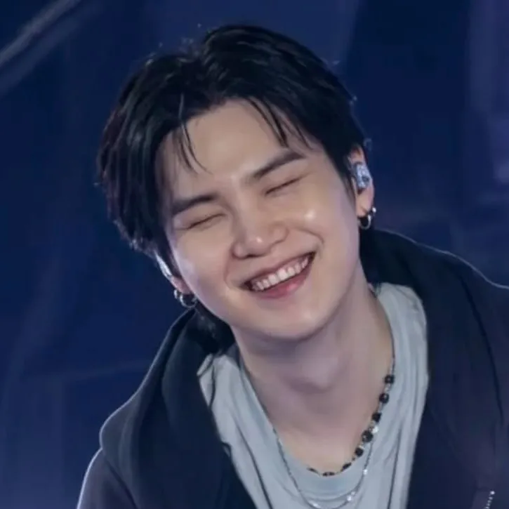 Min Yoongi: Rastgele sohbetlerde kullanıcı etkileşimini artıran eğlenceli yapay zeka sohbet robotu maskotu