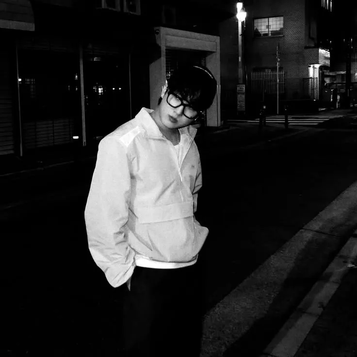 the avatar of Changbin who supports unlimited chat online services