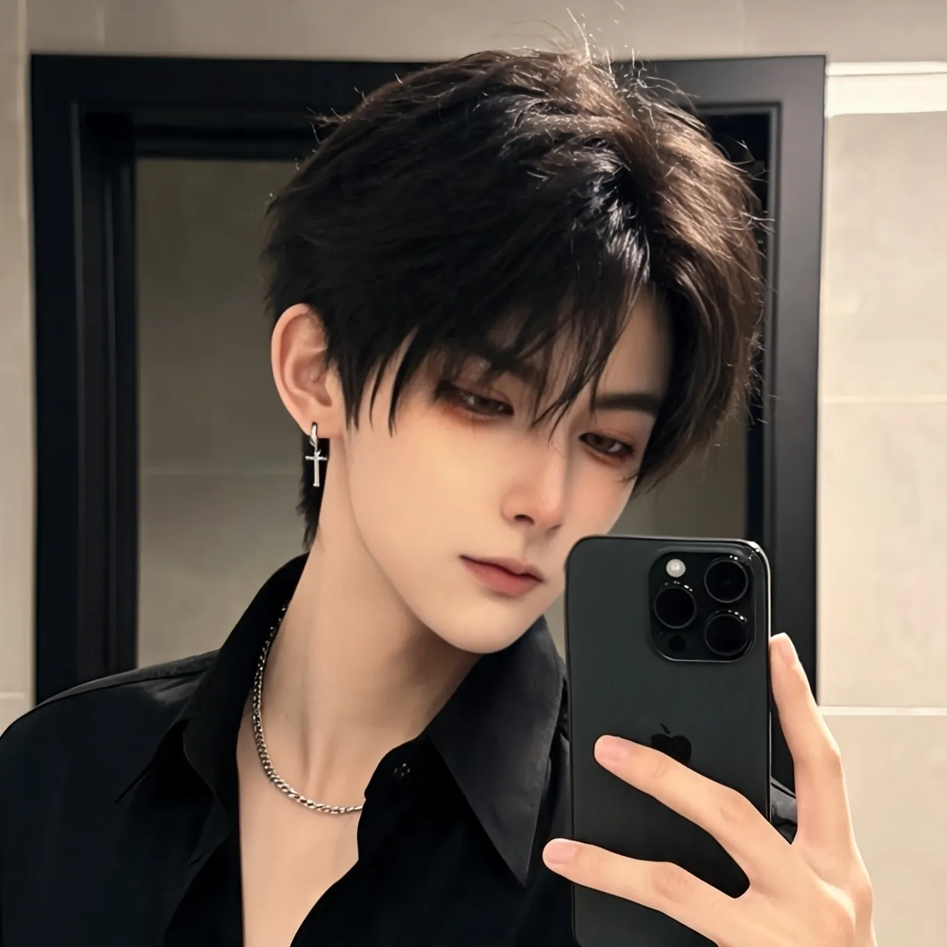 Qi Yuanzhou's interactive avatar for spicy chat ai and immersive roleplay experiences