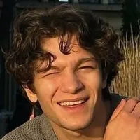 Hasan Koru: Chat with our AI box, ready for chatbot online free and ask ai anything you want.