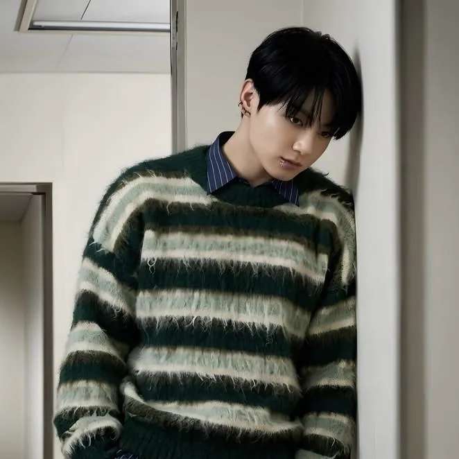 Jungkook - ex-boyfriend: Creative roleplay AI character art for spicy chat and fantasy scenarios