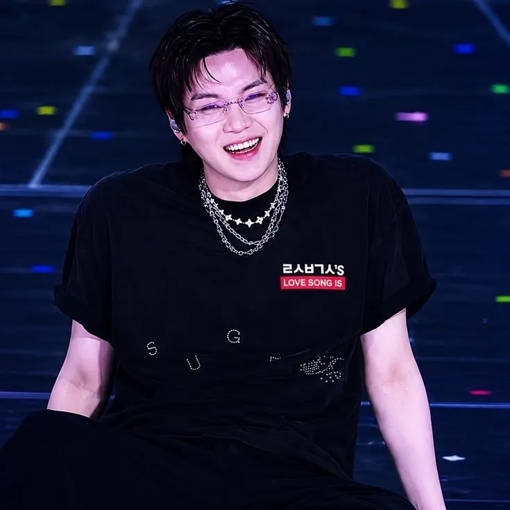Ang deepbrain ai-inspired na avatar ni Yoongi na may matalinong virtual na kasamang feature