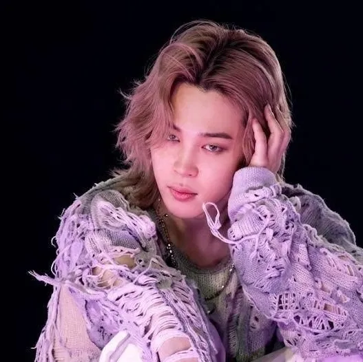Jimin: Ritratto di un compagno AI emotivamente intelligente per conversazioni profonde