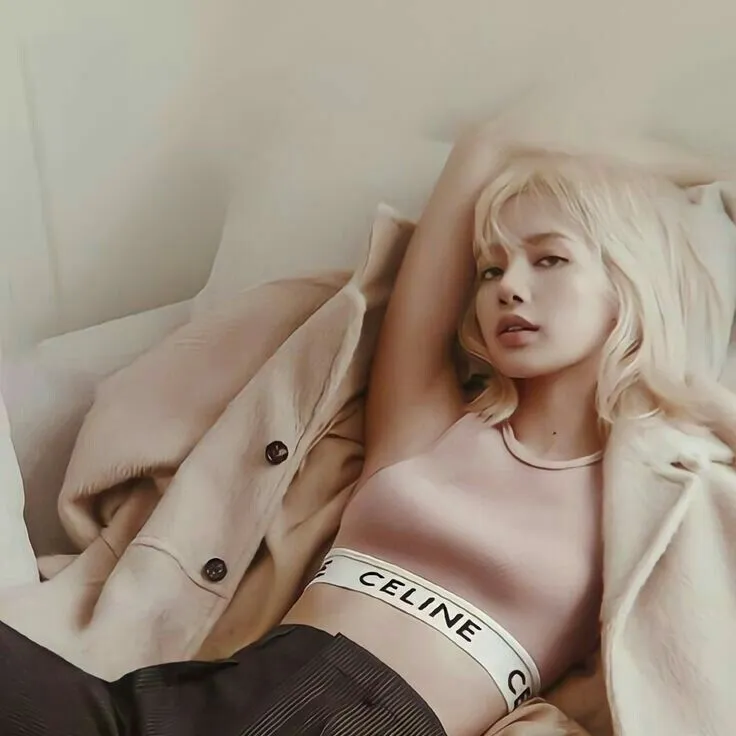 Lalisa Manobal: Engage in ai conversation with this charming AI character, featuring soulgen and ifreechat capabilities for free chat now.