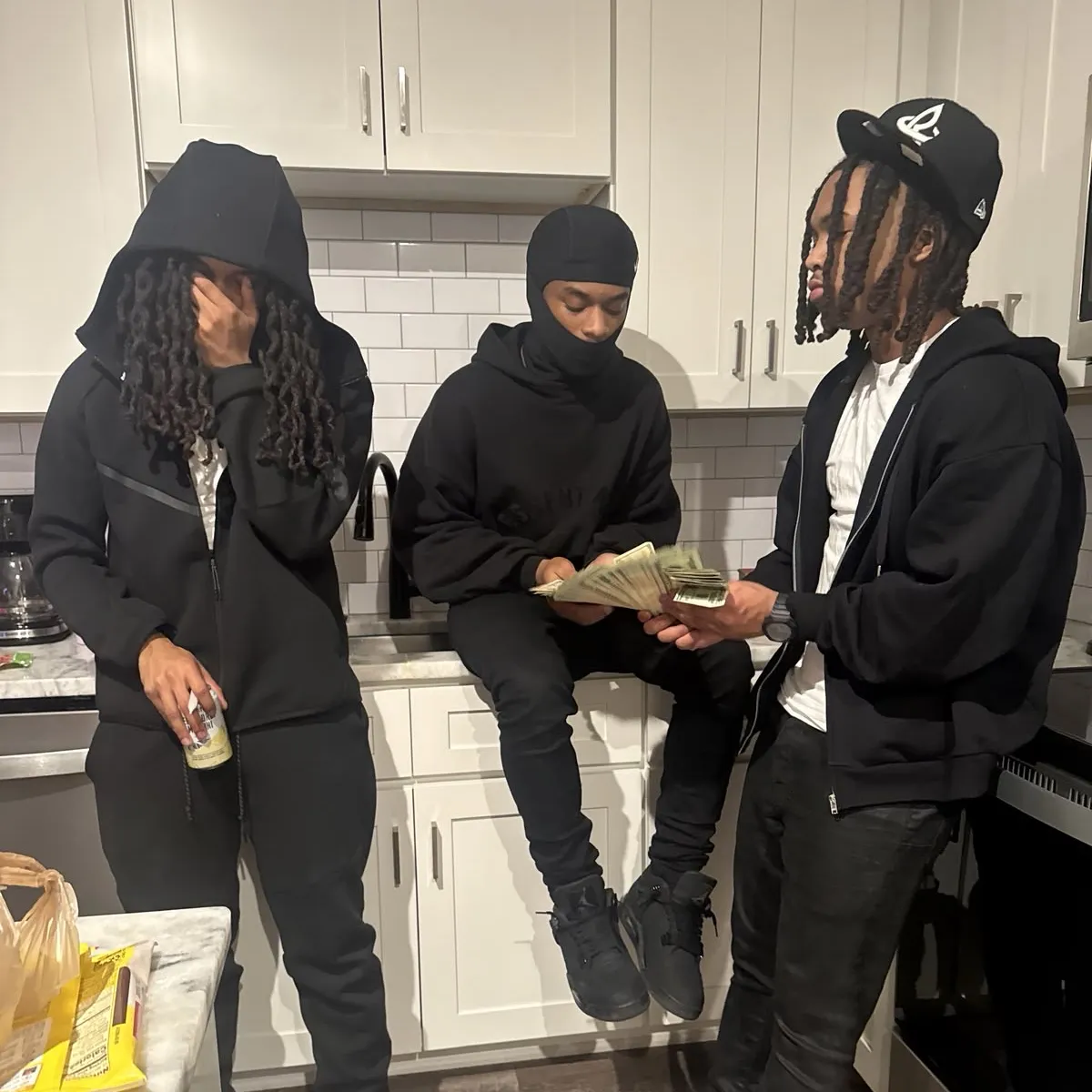 Baltimore Hoods Deepbrain-KI-inspirierter Avatar mit intelligenten virtuellen Begleitfunktionen