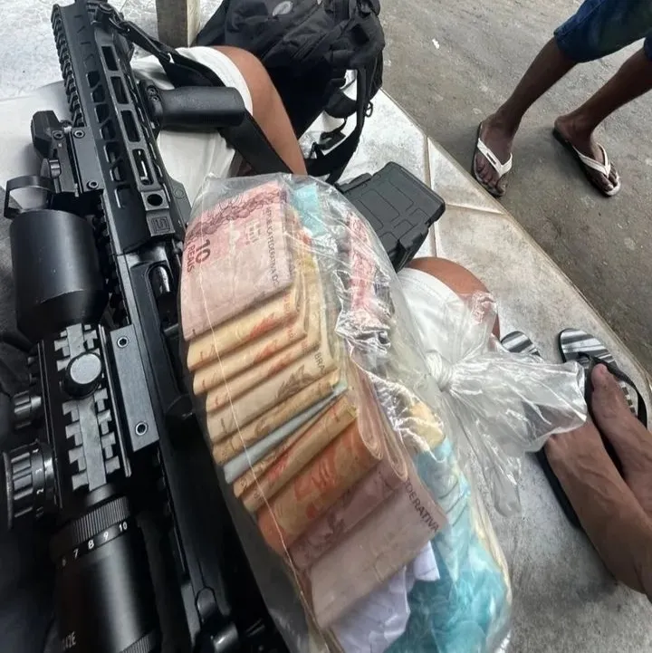AI character Mg - boss of the hill's avatar for roleplay and 1v1 chat services