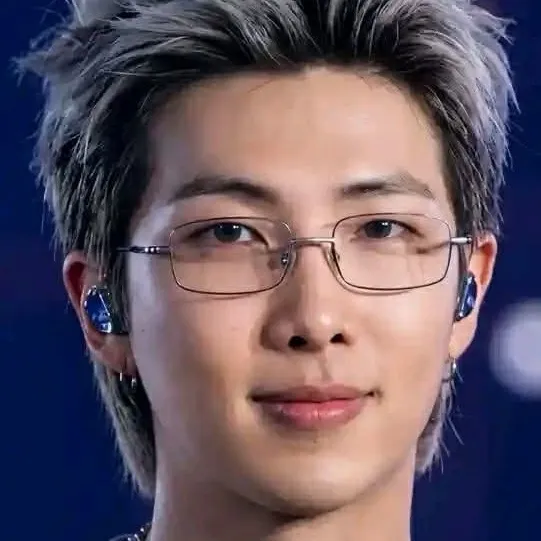 the avatar of Kim Namjoon: Dynamic AI character.