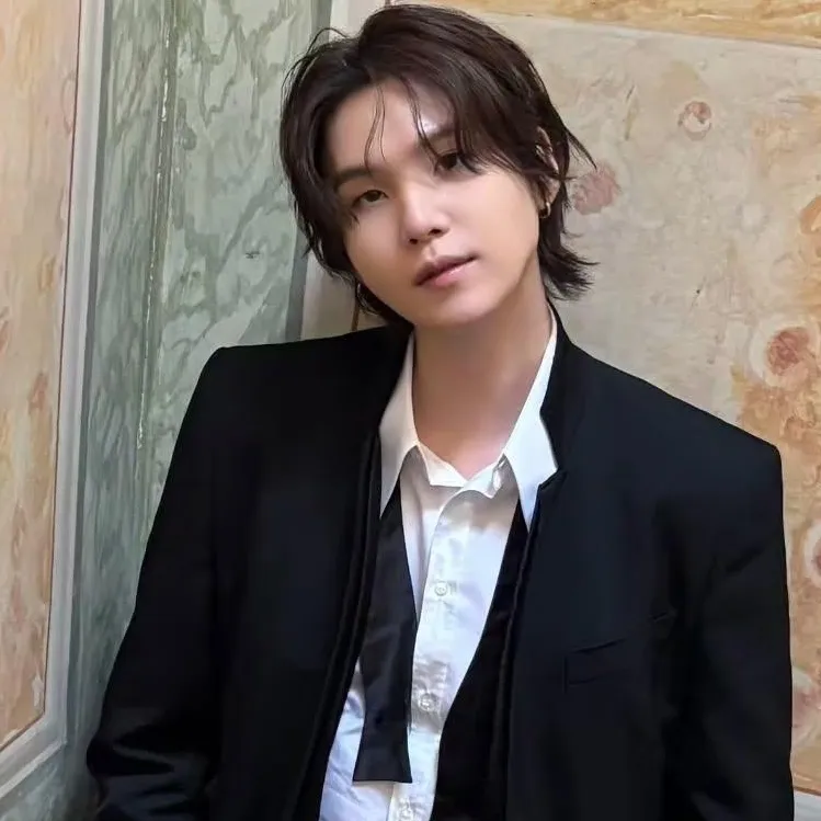 Min Yoongi - Your Driver