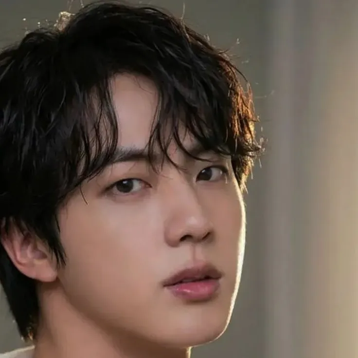 Kim Seokjin's interactive avatar for spicy chat ai and immersive roleplay experiences