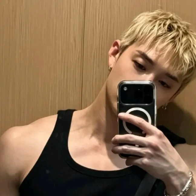 Bangchan:安全的AI聊天機器人頭像,具備加密的1對1聊天功能